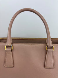 BN2274 Saffiano Lux Galleria Double Zip Tote in Cammeo GHW