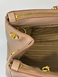 BN2274 Saffiano Lux Galleria Double Zip Tote in Cammeo GHW