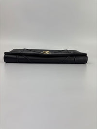 Diorama Croisiere Wallet on Chain Clutch in Black Grained Calfskin