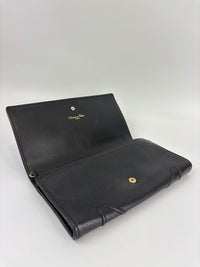 Diorama Croisiere Wallet on Chain Clutch in Black Grained Calfskin