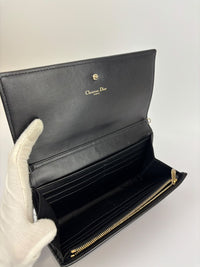 Diorama Croisiere Wallet on Chain Clutch in Black Grained Calfskin