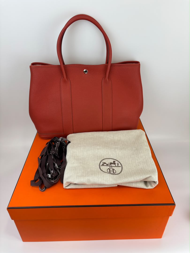 Garden Party 36 Tote Sanguine Negonda Leather