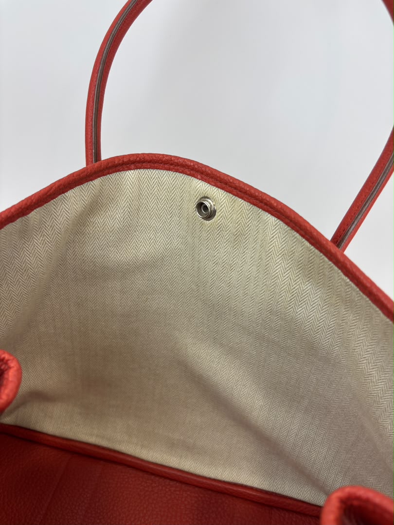 Garden Party 36 Tote Sanguine Negonda Leather