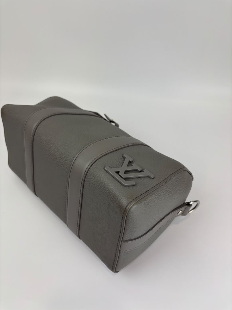 City Keepall Aerogram Gray Grained Calfskin