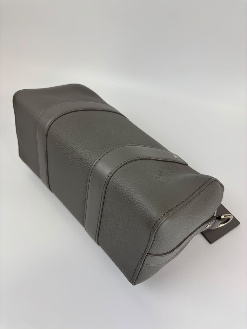 City Keepall Aerogram Gray Grained Calfskin