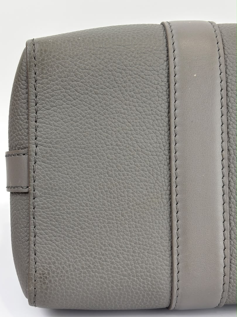 City Keepall Aerogram Gray Grained Calfskin