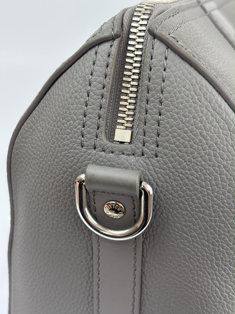City Keepall Aerogram Gray Grained Calfskin