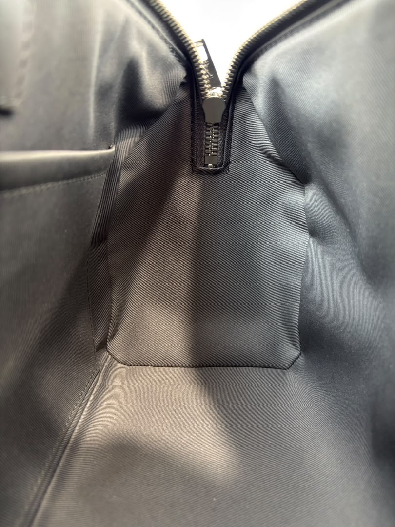 City Keepall Aerogram Gray Grained Calfskin