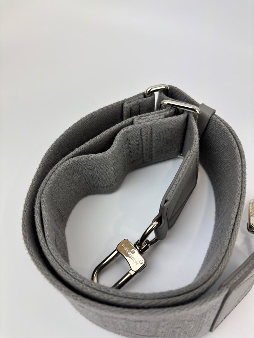 City Keepall Aerogram Gray Grained Calfskin