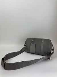 City Keepall Aerogram Gray Grained Calfskin
