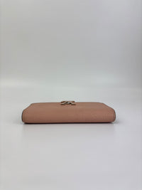 Capucines Compact Wallet in Magnolia Taurillon