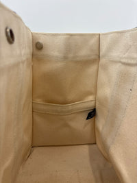 2000s Bora Bora PM Tote in White/Black