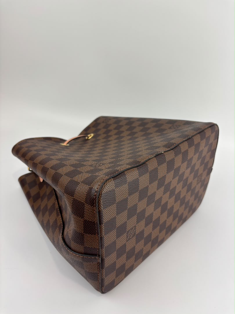 Damier Ebene Neonoe MM Venus Pink