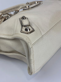 Metallic Edge City S Ivory Chevre SHW