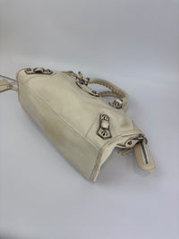 Metallic Edge City S Ivory Chevre SHW