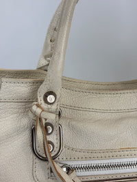 Metallic Edge City S Ivory Chevre SHW