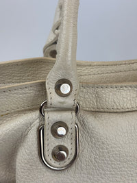 Metallic Edge City S Ivory Chevre SHW