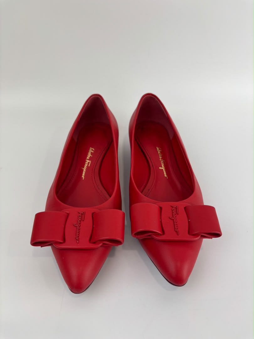 Viva Nappa Calf Ballet Flats in Lipstick Size 35