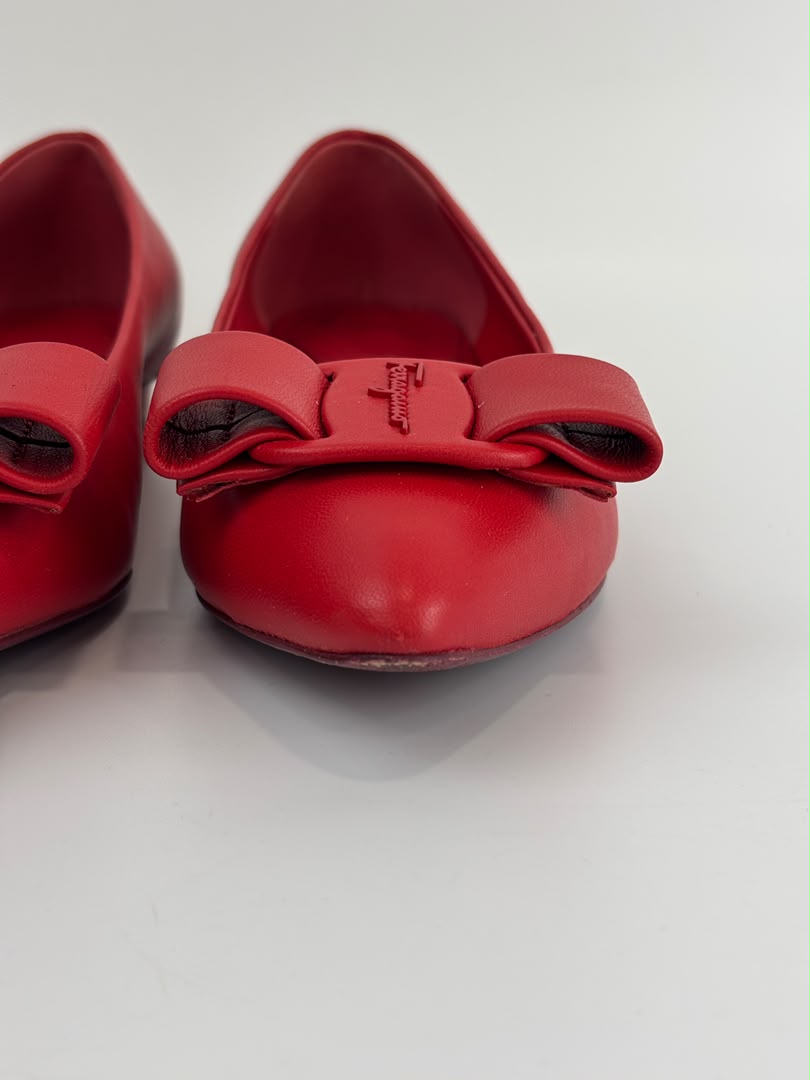 Viva Nappa Calf Ballet Flats in Lipstick Size 35