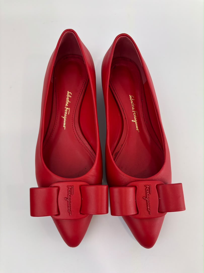 Viva Nappa Calf Ballet Flats in Lipstick Size 35