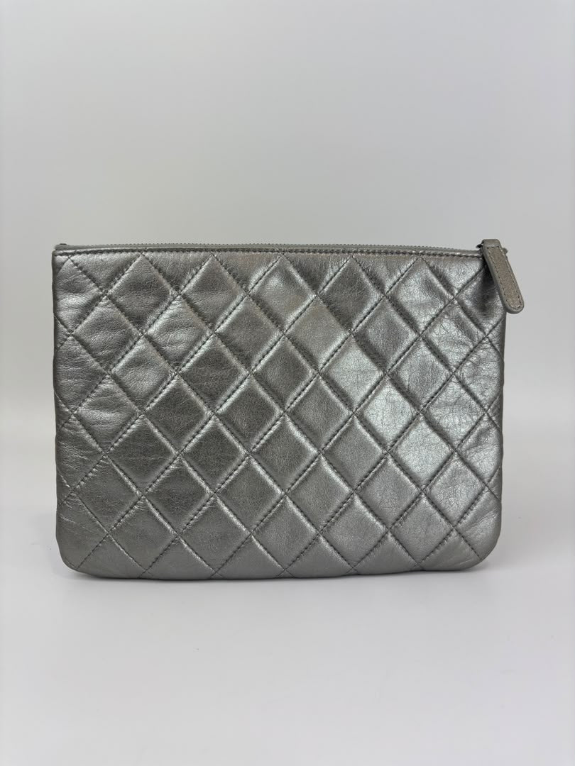 Small O Case Iridescent Silver Lambskin RHW