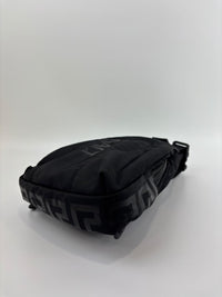 La Greca Nylon Sling Backpack / One Shoulder Crossbody Bag