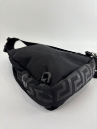 La Greca Nylon Sling Backpack / One Shoulder Crossbody Bag