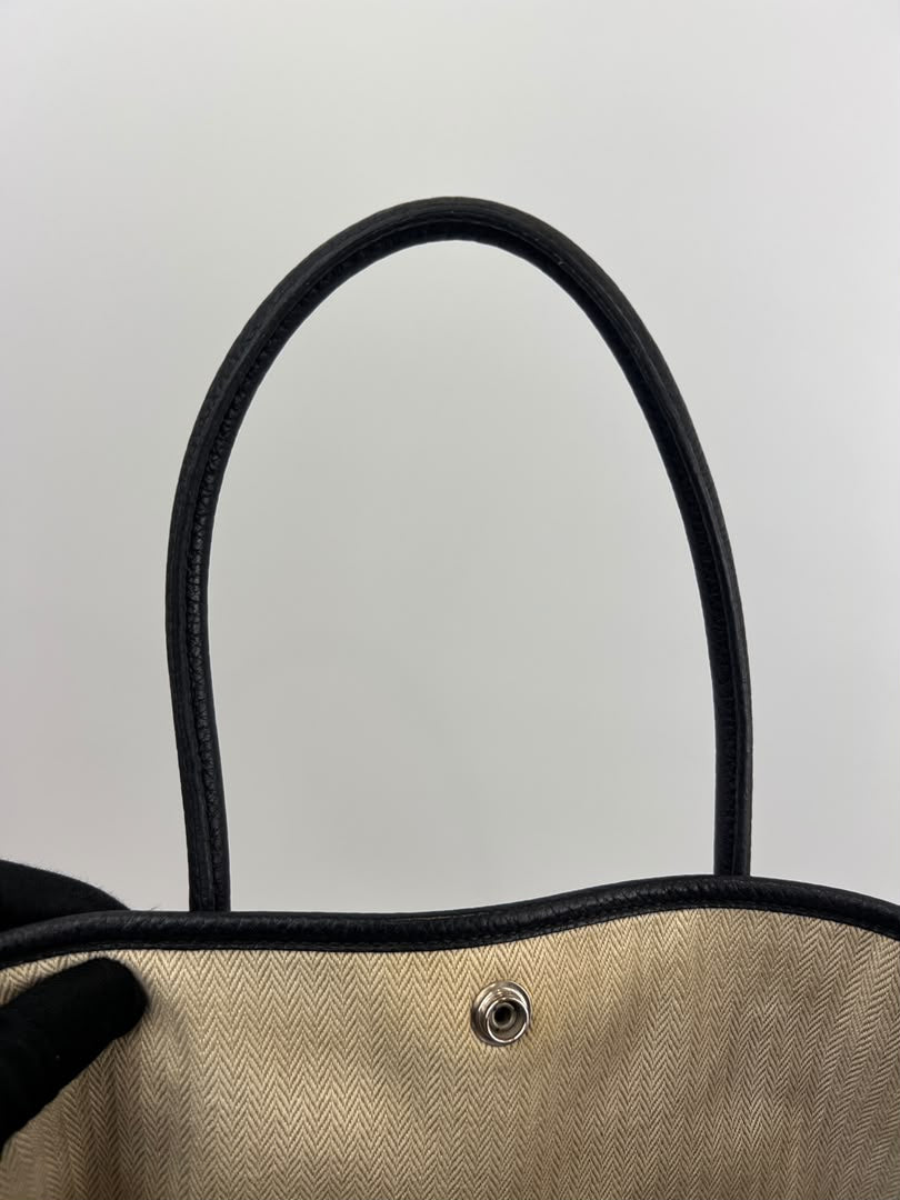 Garden Party 36 Black Negonda Leather