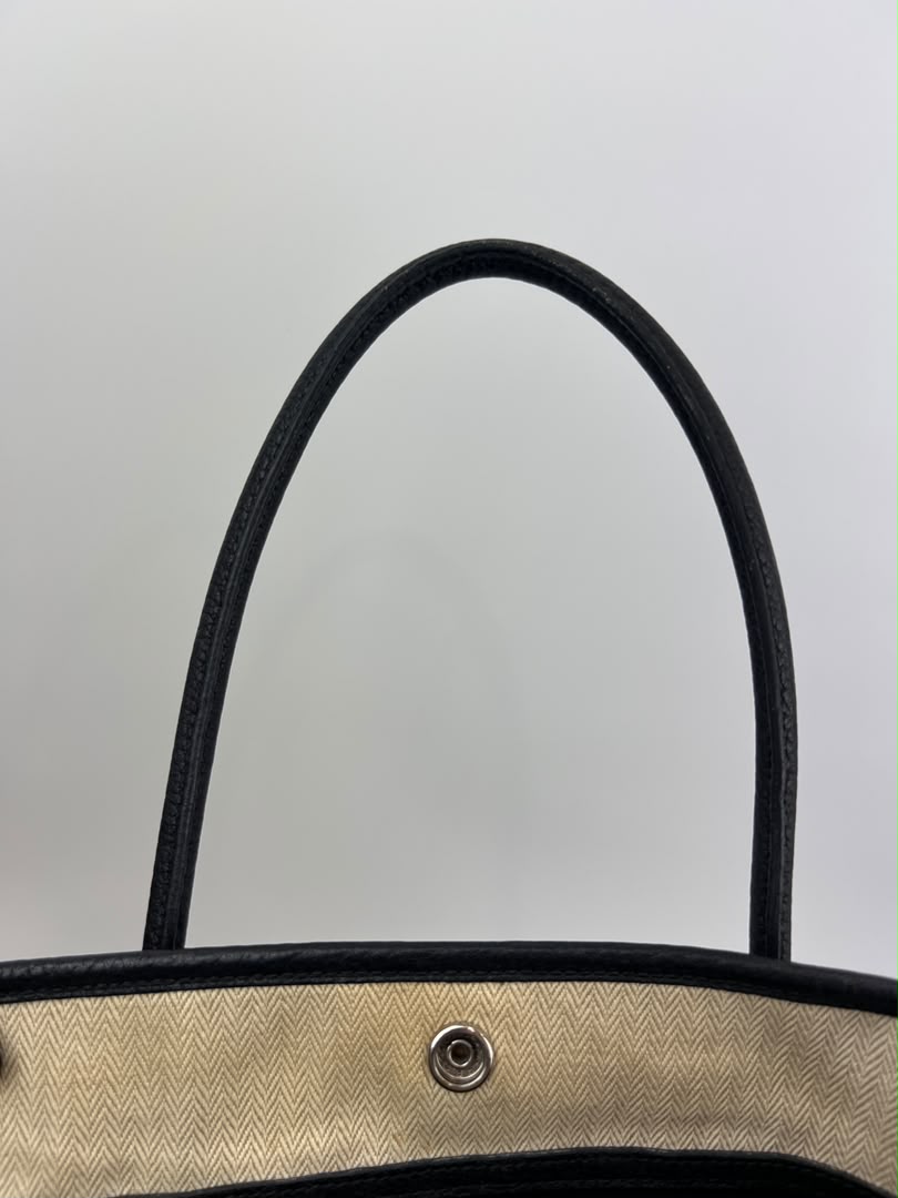 Garden Party 36 Black Negonda Leather