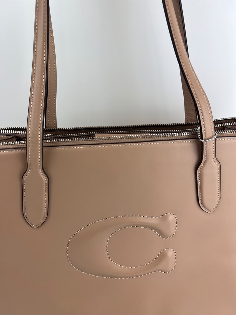 Nina Tote Bag in Silver/Taupe