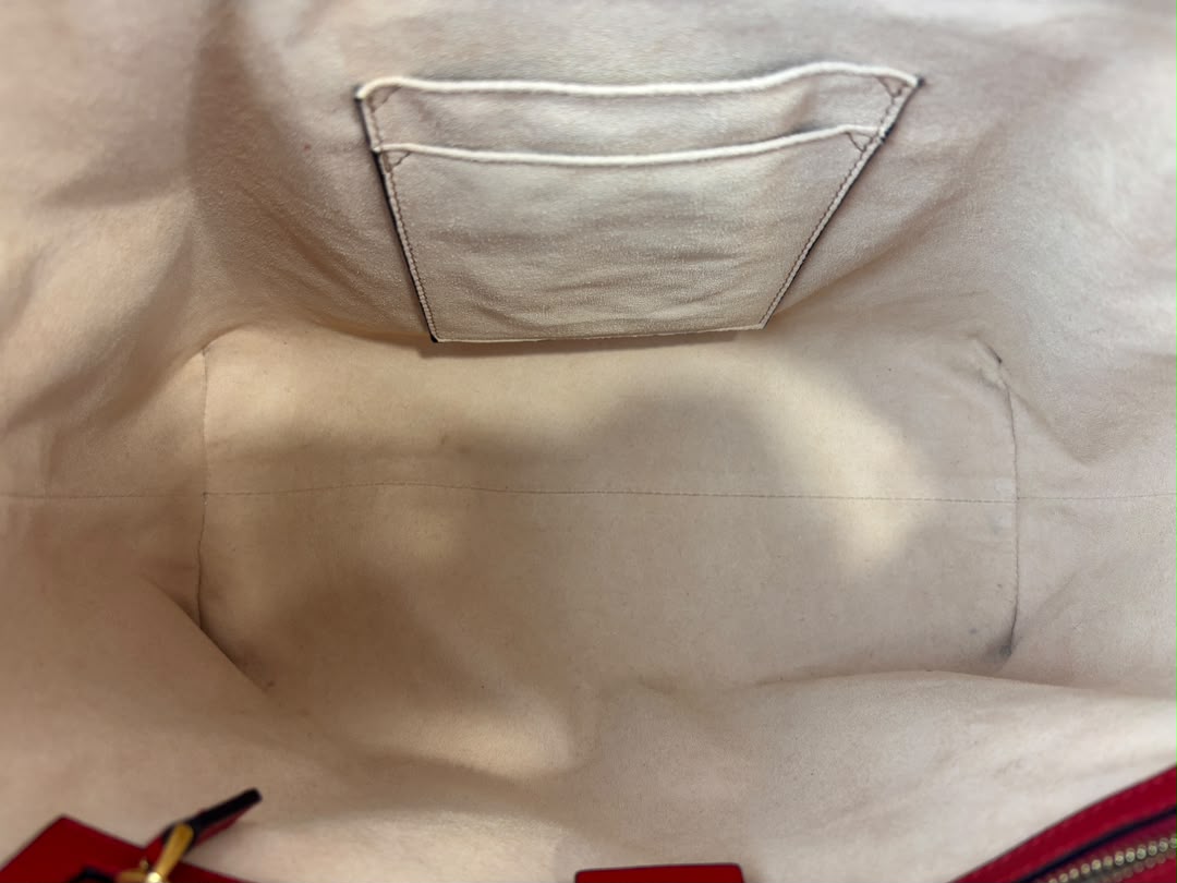 428226 Guccissima Top Handle Bag in Red Leather