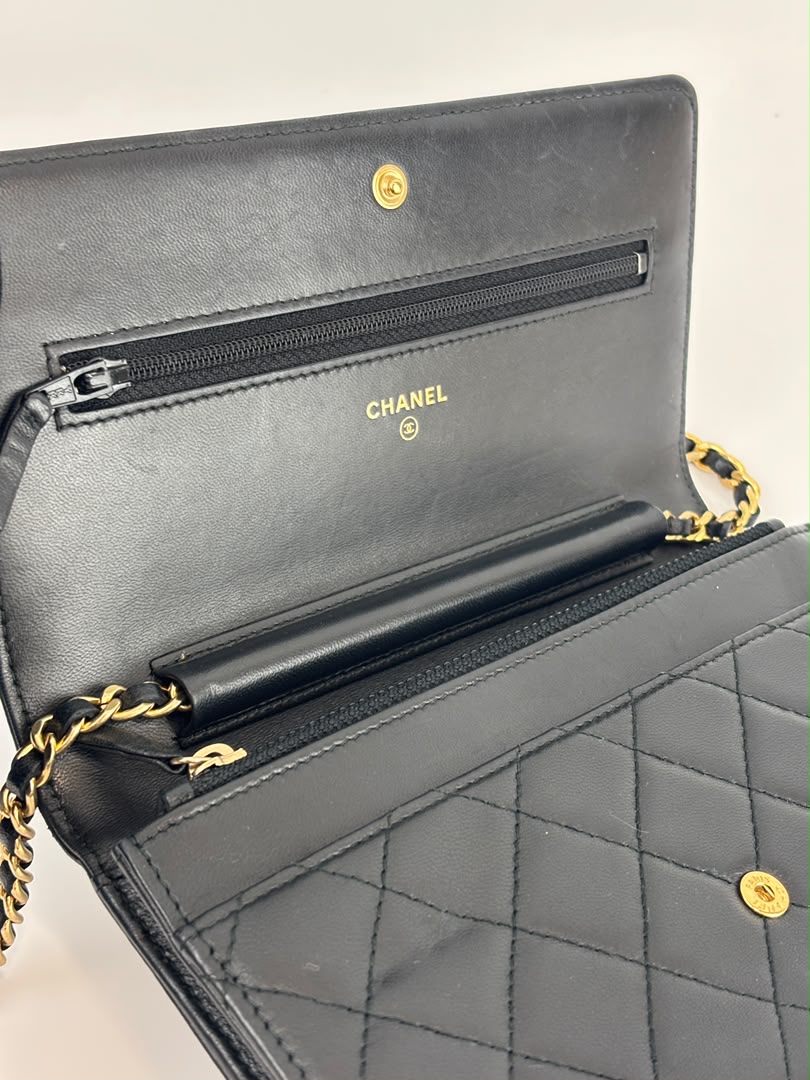 Boy Wallet on Chain Black Lambskin GHW