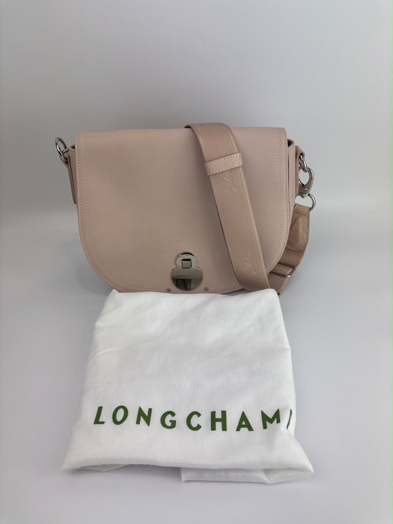Medium Cavalcade Crossbody in Pink Nude Leather