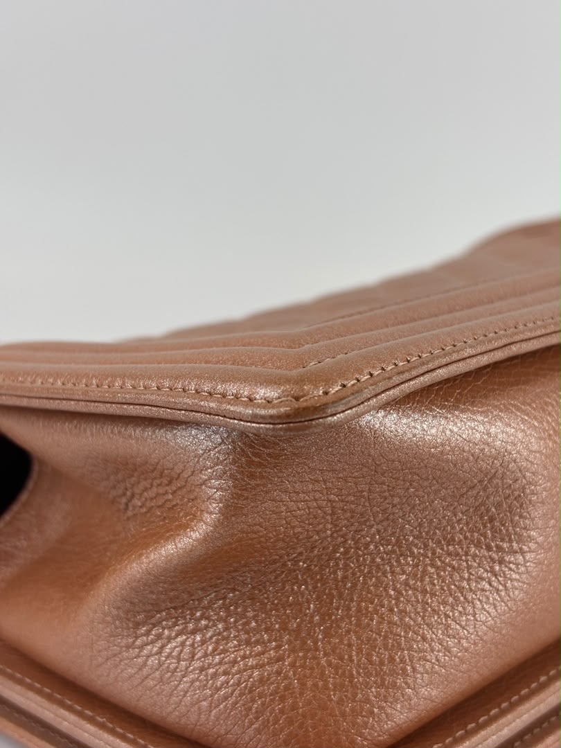 Old Medium Boy Flap Iridescent Peach Calfskin GHW