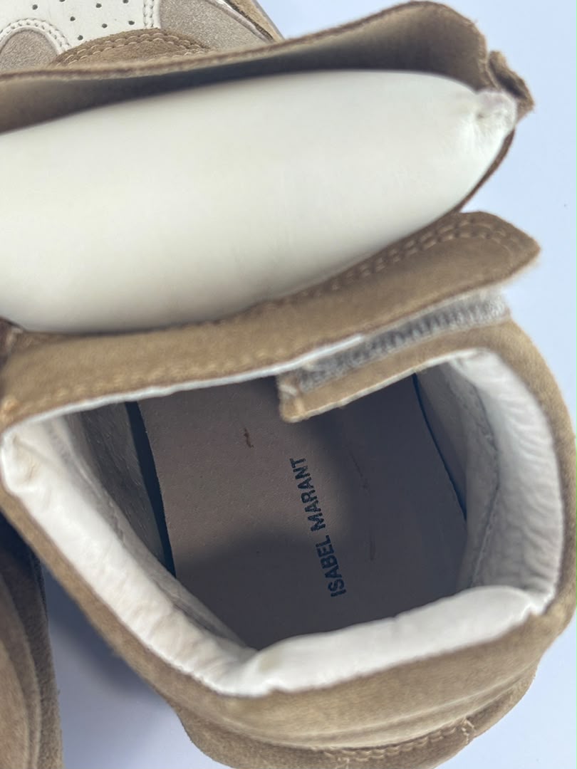 Bekett Suede Wedge Sneaker in Beige Size 35