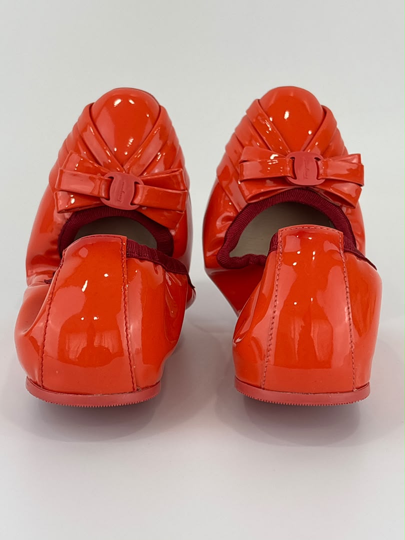 My Joyful Foldable Orange Patent Ballet Flats Size 5.5