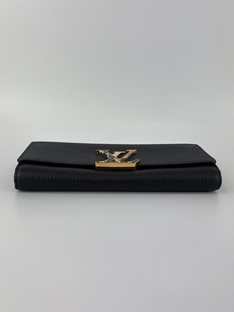 Capucines Taurillon Snakeskin Wallet Black
