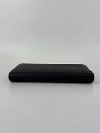 Capucines Taurillon Snakeskin Wallet Black