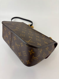 M45592 Monogram Canvas Passy Chain Bag