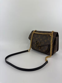 M45592 Monogram Canvas Passy Chain Bag