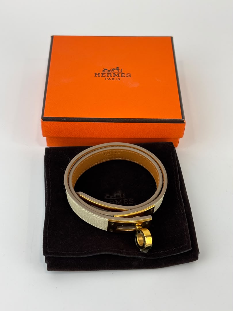 Kelly Double Tour Bracelet in Swift Nata GHW
