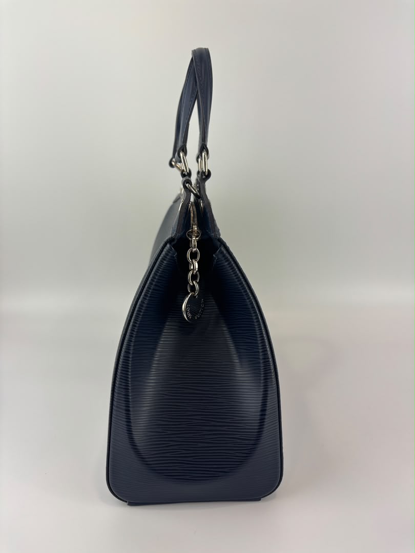 M40821 Brea MM Epi Indigo