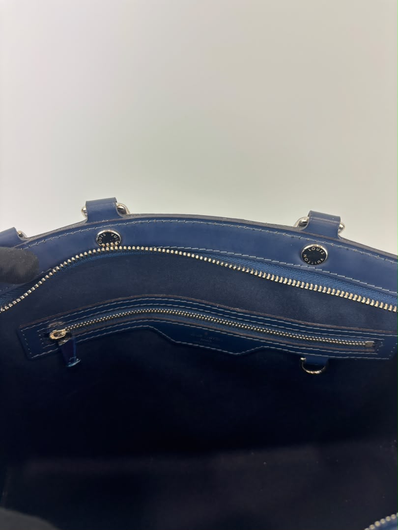 M40821 Brea MM Epi Indigo