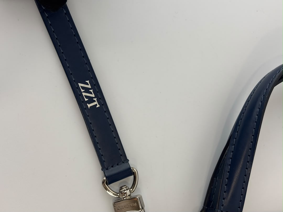 M40821 Brea MM Epi Indigo