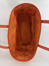 1BG552 Re-Nylon Saffiano Triangolo Symbole Shopping Tote Orange