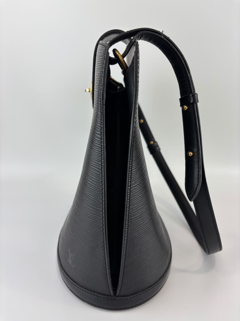 Vintage Cluny Bucket Bag Black Epi Leather