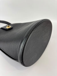 Vintage Cluny Bucket Bag Black Epi Leather