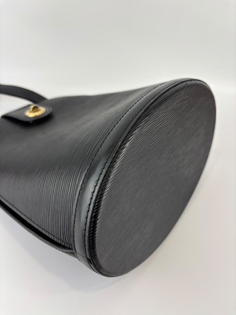 Vintage Cluny Bucket Bag Black Epi Leather