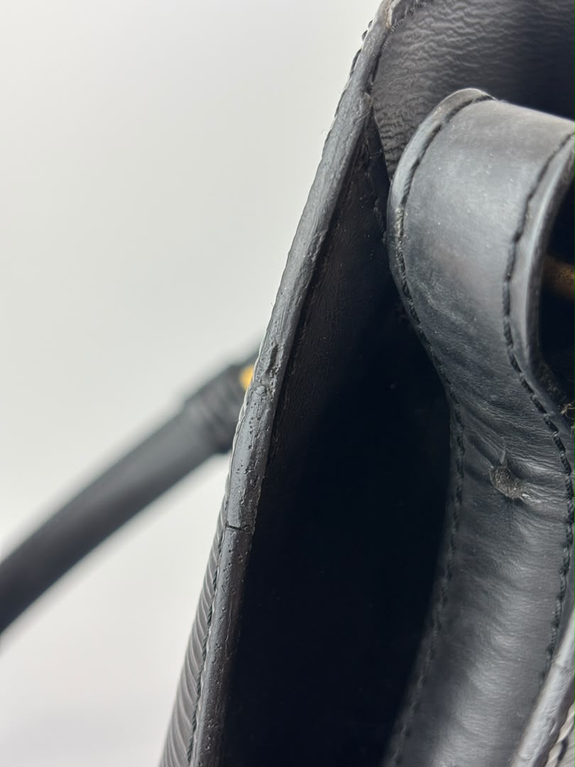 Vintage Cluny Bucket Bag Black Epi Leather