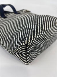 Vintage Ahmedabad Diago PM Tote Black / White / Navy